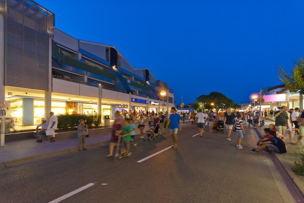 Appartamenti Sole Bibione Esterno foto